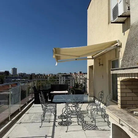 Апартамент Semiramida Garden Слънчев бряг